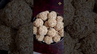 मकर संक्रान्ति मे बनाये मुर्मुरा चूरा का लड्डू l Murmura laddu recipe ladoo VegFoodiesAP shorts [upl. by Chladek]