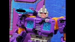 Custom Review of the Transformers War for Cybertron Siege Shattered Glass Impactor [upl. by Brewster]