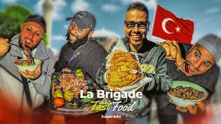 LE BURGER EMBLÉMATIQUE dISTANBUL  La Brigade des Fast Foods teste [upl. by Acined]