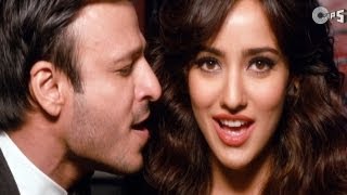 Dil Na Jaane Kyun Song Preview feat Atif Aslam  Jayantabhai Ki Luv Story [upl. by Xilef]