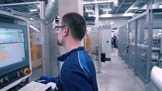 Predictive Maintenance bei Schweißrobotern Karosseriebau BMW Group Werk München [upl. by Eirrej]