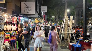 Walking Bangkok Silom at Night  Restaurants Night Market Malls [upl. by Llenrup]