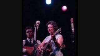 Wildwood Flower Maybelle Carter at madison square garden [upl. by Oicnedif]