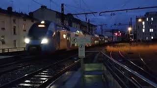 Arrivée dun Omnéo en gare de Lyon Perrache [upl. by Ttezil]