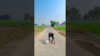 Bacha rasty sy pathr hata rha thaviralvideo india ytshorts [upl. by Rolyab]