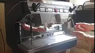 демонстрация работы Nuova Simonelli Appia II [upl. by Klaus]