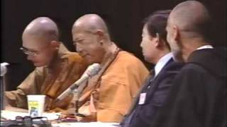 15 min with Venerable Master Hsuan Hua  and a rabbi p1 [upl. by Aihcila]