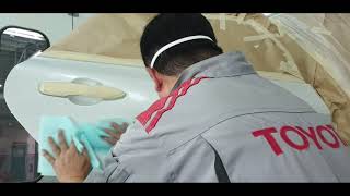 Basecoat Pearl White Paint  Toyota Avalon M2021 [upl. by Eserehs339]