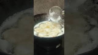 65000 ka sikka isme chhupa dete hai ytshorts kachori food foodie indianfood youtube like [upl. by Secundas793]