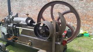 ANCIENT Hot Bulb Oil Engine Hornsby Akroyd 65hp [upl. by Sosanna]