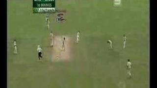 2006 Ashes Test 2 Day 2 [upl. by Odragde]