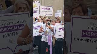 Manifestazione a Roma a Piazza Vidoni del 29 ottobre 2024 a favore della FIBROMIALGIA 💜💜💜2 [upl. by Christos]