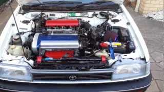 AE94 Toyota Corolla 4AGE 20V Silvertop  Engine clicking sound [upl. by Llednahs]