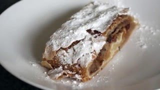 How to make an authentic Austrian Apfelstrudel  Cooking Tutorial [upl. by Whiting389]