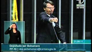 Jair Bolsonaro PPRJ quotQue pipoca é essa Fidel Castro financiando a democracia aquele crápulaquot [upl. by Yetti543]