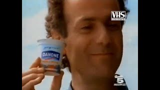 Spot yogurt Danone Con Roberto Citran 1997 [upl. by Ruhtracam173]