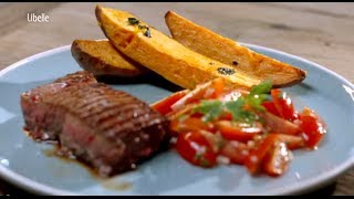 Gegrilde steak met zoete aardappel en tomatensalsa [upl. by Gemmell163]