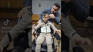 ajándék barber zohanbarbershop gyerekrajz nyersz [upl. by Johnette]