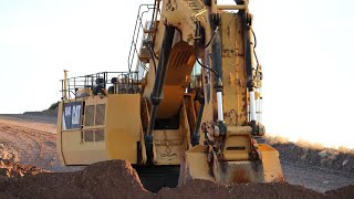 A REALLY BIG EXCAVATOR  flying over the Cat 6040 at Tinaja Hills [upl. by Aroda]