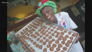 Wally Amos of Famous Amos cookie fame has died at 88 [upl. by Darda]