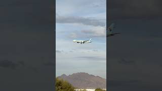 Korean Air 777300ER B77W flies over Sunset Park Las Vegas  HL8218  planespotting [upl. by Tteragram]