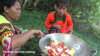 Natural life  Freaky Eaters  Yummy cooking fruit vegetable recipe  cooking skill in the forest [upl. by Rothstein]