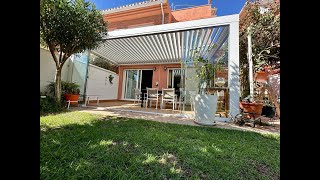 Instalación de pérgola bioclimática blanco mate y cortina de cristal corredera  Cerramientos Tejero [upl. by Honniball915]