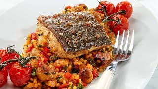 Rezept Skrei mit Tapastomaten und PerlCouscous mit Gemüse  Colruyt [upl. by Nailuj770]