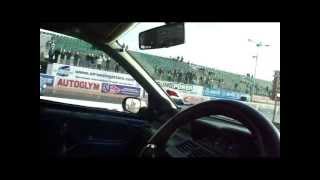 Clio Williams vs Clio 172 Cup  Santa Pod 14 mile [upl. by Knowlton43]