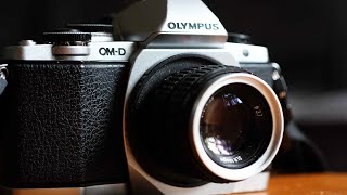 The Olympus OMD EM10  A Tiny But Mighty Mirrorless Camera  For Peanuts [upl. by Phyl]