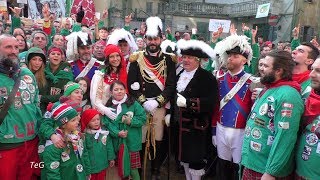 Mugnaia e Tuchini aranceri  foto di gruppo  Carnevale Ivrea 2018 [upl. by Quenby302]