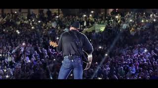 Garth Brooks  Unanswered Prayers clip Dublin September 2022 [upl. by Yle]