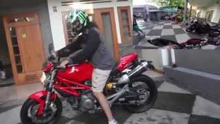 EOS 7D  Ducati Monster 696 2011 Warm Up Termignoni Exhaust [upl. by Kyne899]