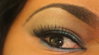 How to Apply False Lashes using an Applicator [upl. by Siloa]