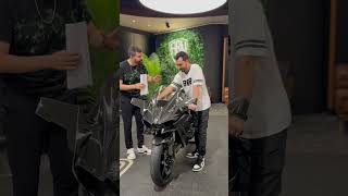 Mithrain ile birlikte Yamaha R25’ten Kawasaki H2R’a geçiş yapıyoruz… kawasakih2r kawasaki [upl. by Bail794]