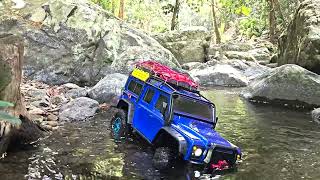 Traxxas TX4 Blue Land Rover Defender  TRX6 Mercedes Benz 6x6 [upl. by Tallia]