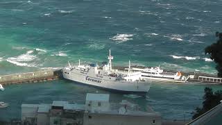 Tempesta di vento e mareggiata a Capri [upl. by Notsle]