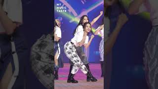 LOONA ON WAVE amp Gowon fancam 고원 직캠  Hi High [upl. by Harrad]