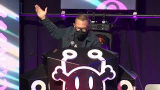 DEF CON 32  Disenshittify or die How hackers can seize the means of computation  Cory Doctorow [upl. by Ydnem]