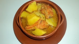 Patatas guisadas con costillas adobadas [upl. by Htiekal918]