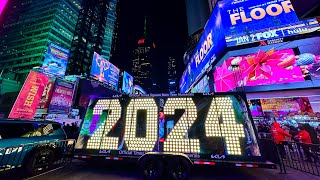 2024 NYE Numerals in Times Square Rockefeller Center amp Avenue of The Americas [upl. by Natanoy]