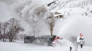 Die Wiedergeburt der Dampfschneeschleuder R12 der DFB ex RhB  Steam Train Rotary Snow Plow [upl. by Nnylyoj]