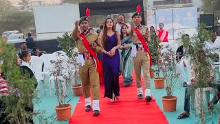 Bindass Kavya In School Annual Function as Chief Guest😍 Asia Annual Function kabhi nahi dekha😱 [upl. by Bael]