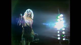 09 Blondie  Live at the Apollo 1979  Hanging on the Telephone [upl. by Gefen]