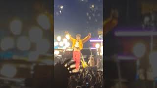 Jacob Collier Opening 100000 Voices Audience Singing [upl. by Ahsinaj]