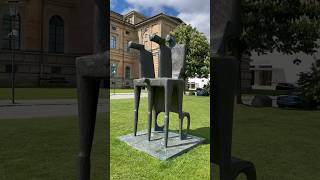 Fritz Koenig 19242017 Grosse Biga 2000 Skulpturenpark Pinakothek München modernart ytshorts [upl. by Aineg]