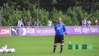 Eerste training Ronald Koeman als trainer van Feyenoord  25 Juli 2011 [upl. by Dlarej899]