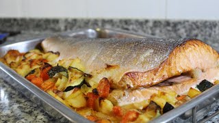 Como hacer salmón al horno con verduras y patatas Salmón al horno Salmón [upl. by Acim519]