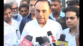 Dr Subramanian Swamy talks about Asharam Bapu case says Sonia behind him [upl. by Nareht748]