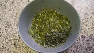 Salsa de albahaca para platos de pasta [upl. by Llereg497]